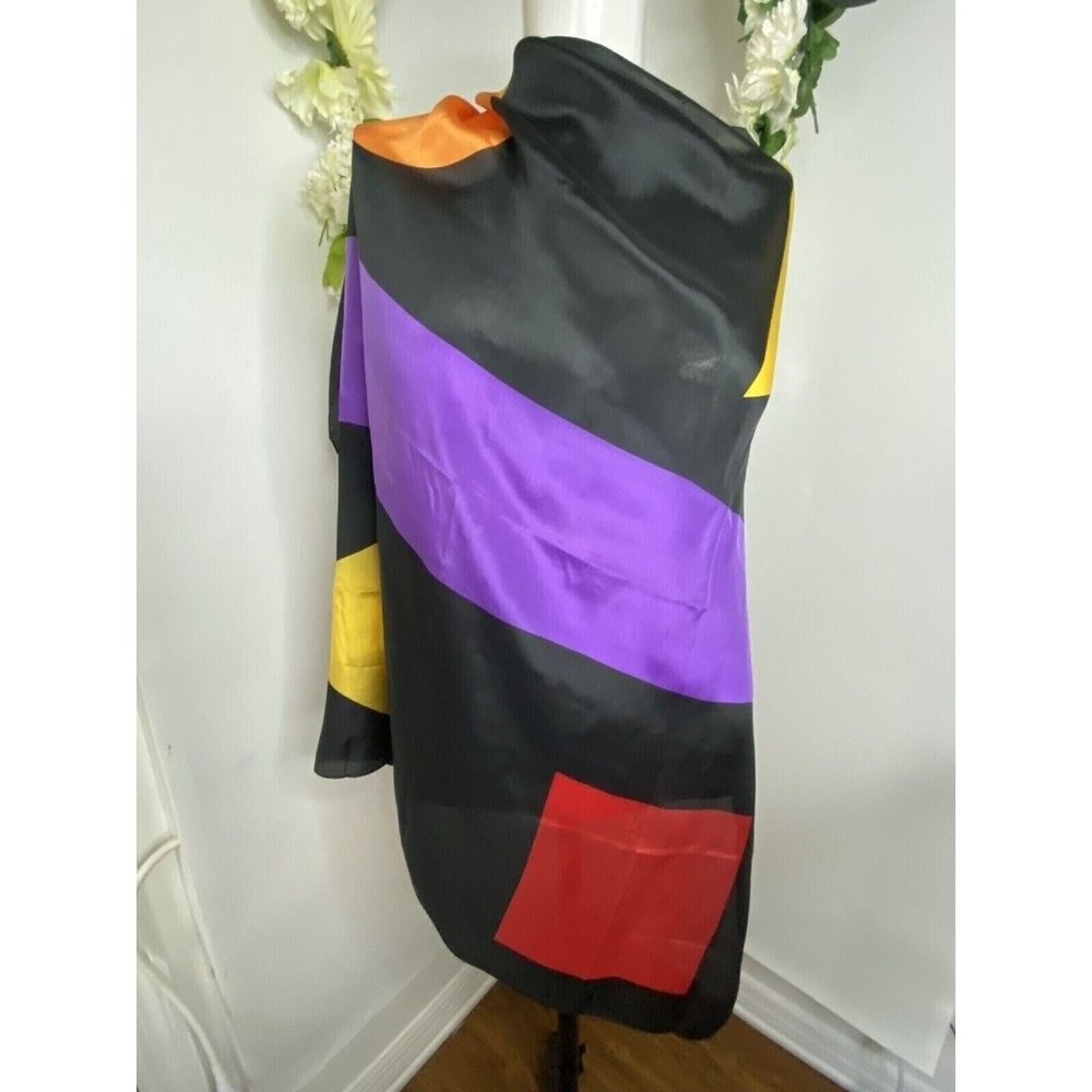 Elaine Gold Vintage Square Silk Scarf Geometric Shapes Black Colors‎ Japan 31x31